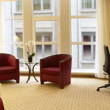 Hilton Old Town Hotel