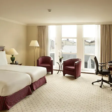 Hilton Old Town 4*